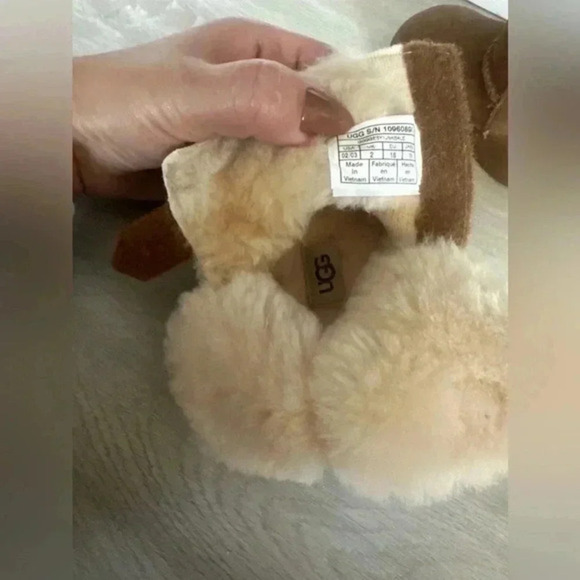UGG Keelan Boots Baby Infant Toddler Kids Size 2/3 USA‎ Chestnut - Picture 7 of 8